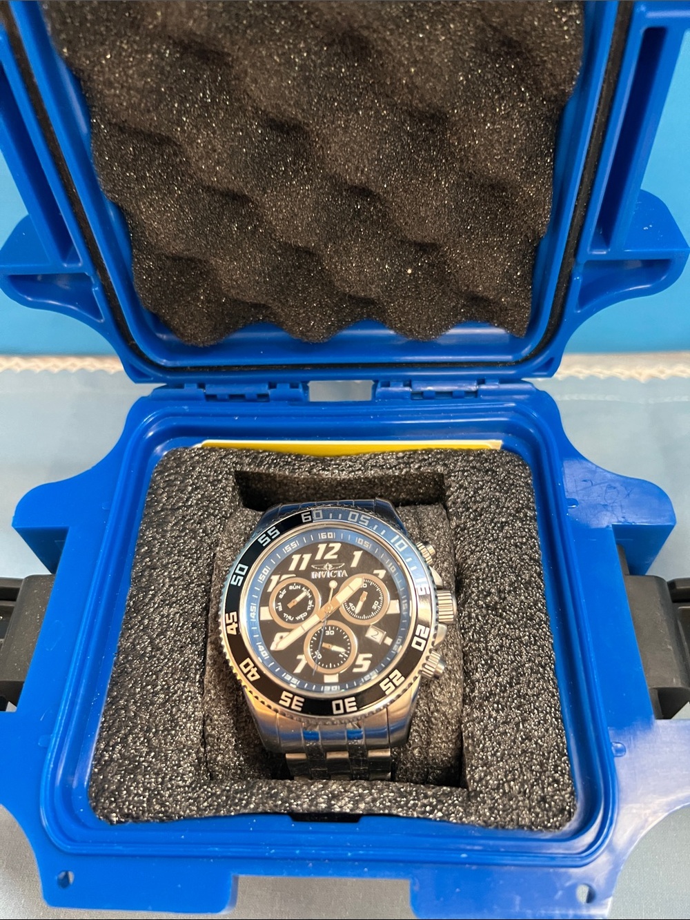 Invicta Black and Blue Men's Chronograph Watch, Model 20478.